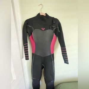 Roxy Syncro 3/2 mm full body neoprene wet suit